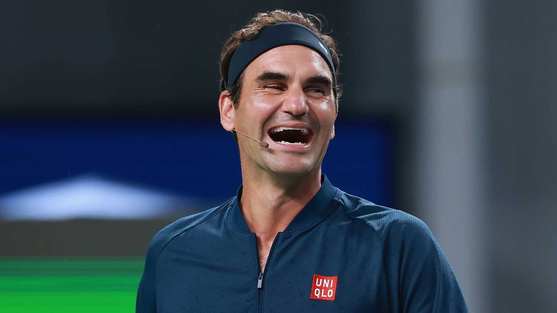 Murray's serve tease echoes Federer rivalry's edge