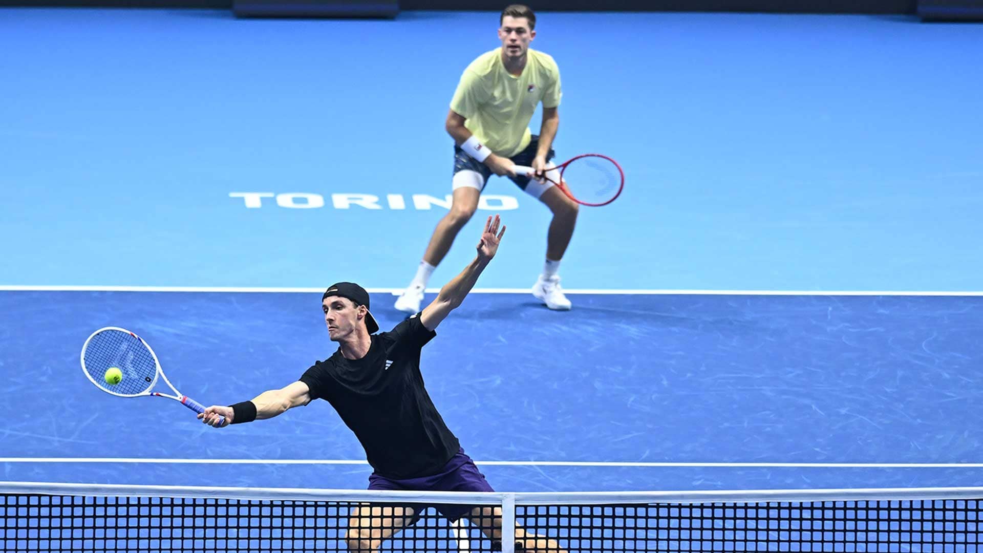 Salisbury and Skupski grind out Turin opener