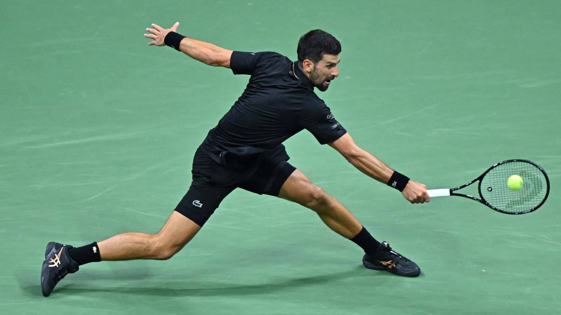 Djokovic steps back into Shanghai's storied arena