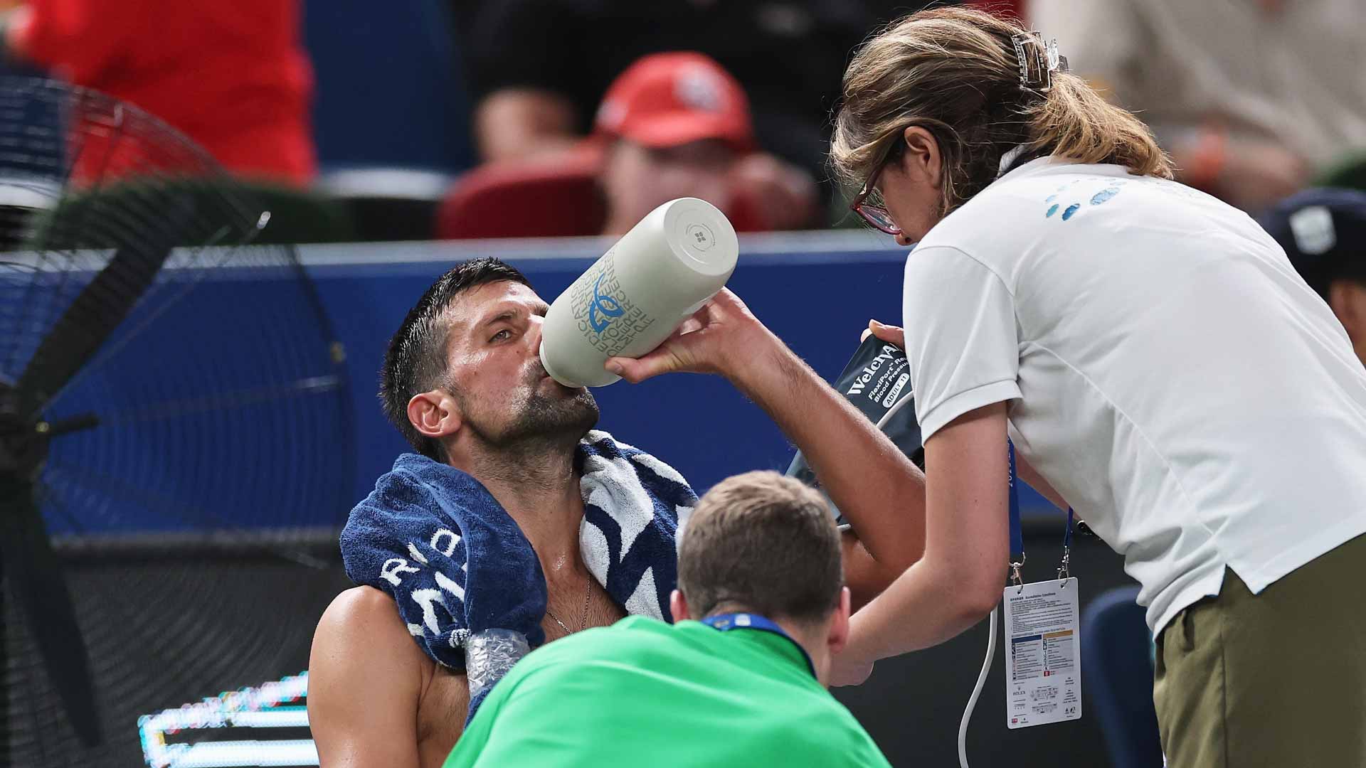 Djokovic Endures Grueling Test in Shanghai Heat