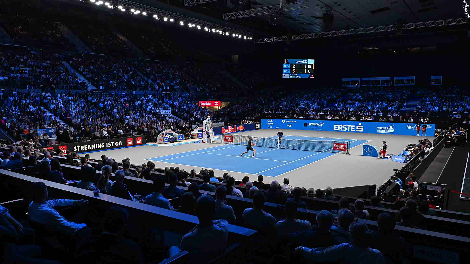 Vienna opener blends swift wins and gritty upsets